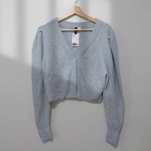 Puff-sleeved Cardigan from H&M - Picture 3 of 5